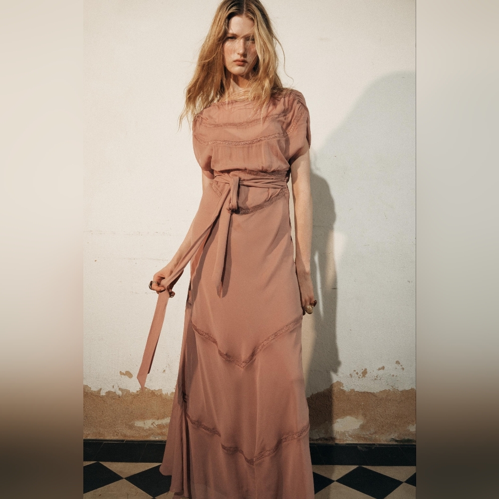NWT ZARA WOMAN COLLECTION Midi dress Tan SZ M